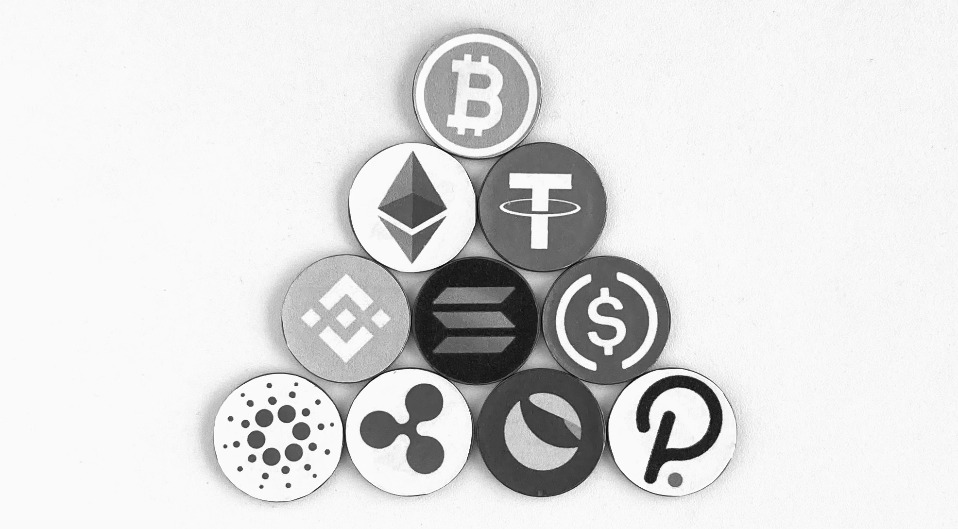 白黒の仮想通貨コイン